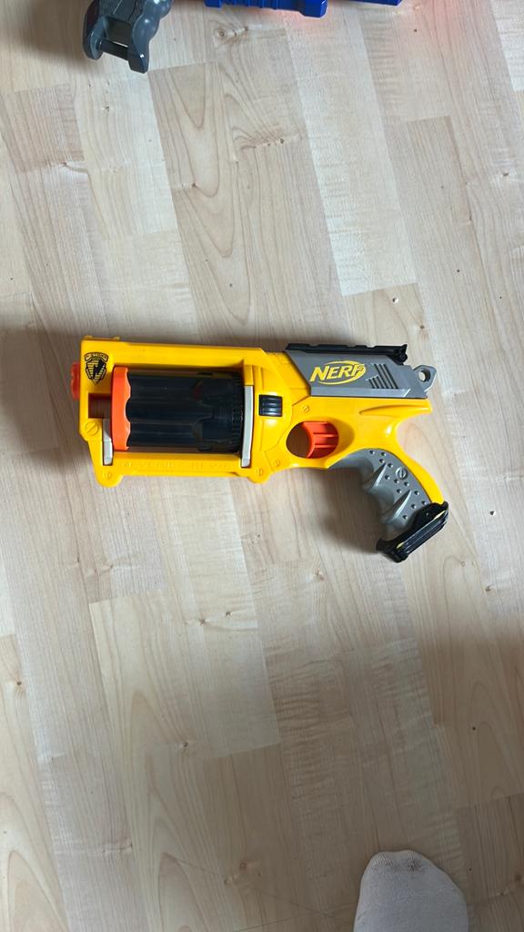 Nerf pistool, Ophalen, Gebruikt