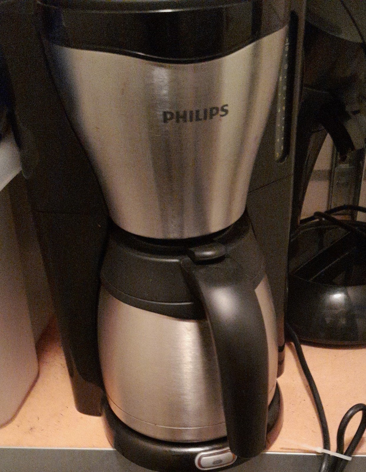 Goed werkende Philips koffiemachine met thermoskan, Witgoed en Apparatuur, Koffiezetapparaten, Ophalen, Gebruikt, Koffiemachine