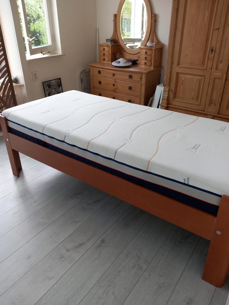 Auping Auronde eenpersoonsbed met matras, lakens en molton., Ophalen, Tijdloos design, 90 cm, Eenpersoons