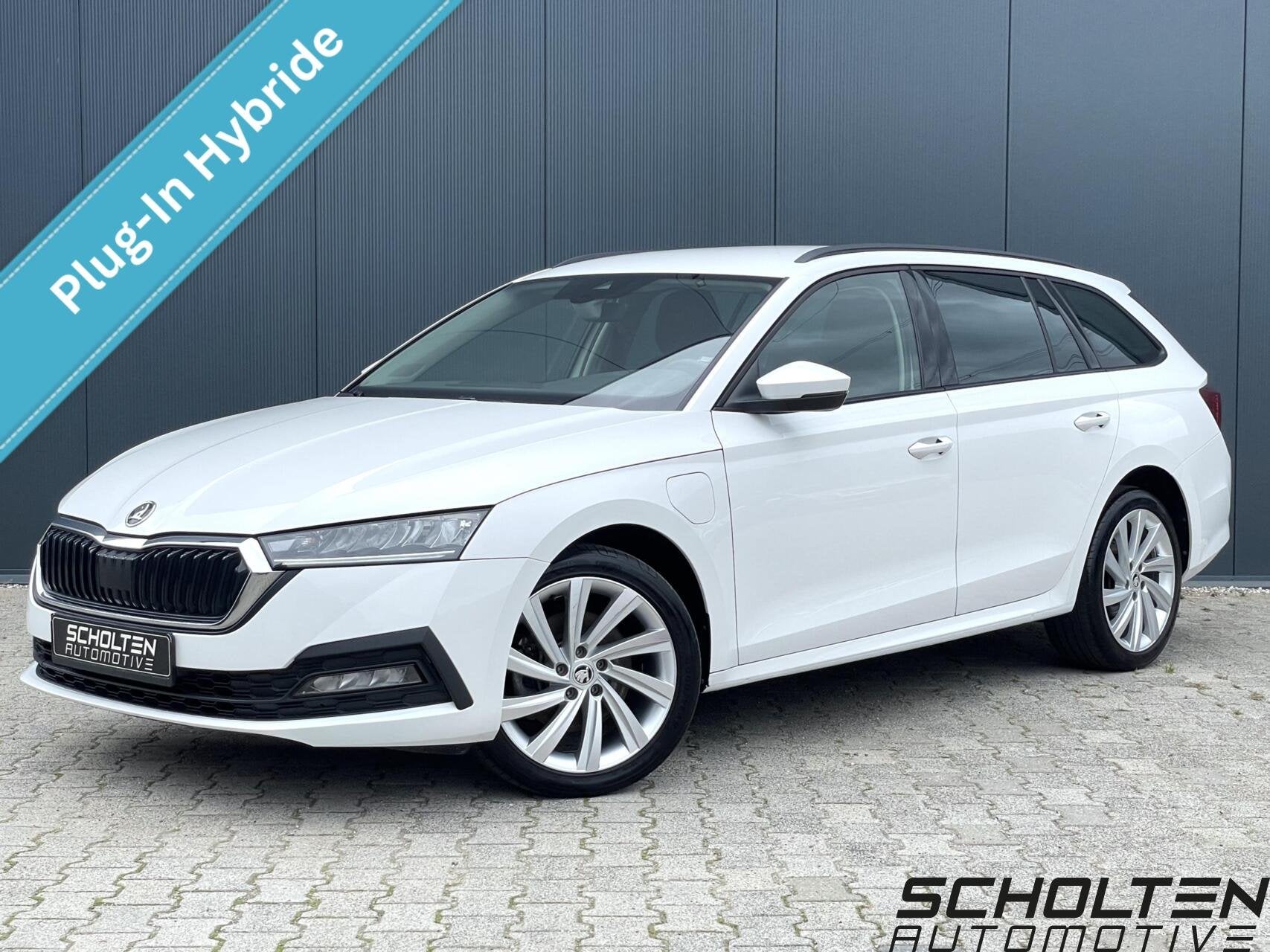 Skoda Octavia Combi 1.4 TSI iV PHEV Business Carplay LED Sto, Auto's, Dealer onderhouden, Stof, Gebruikt, 4 cilinders
