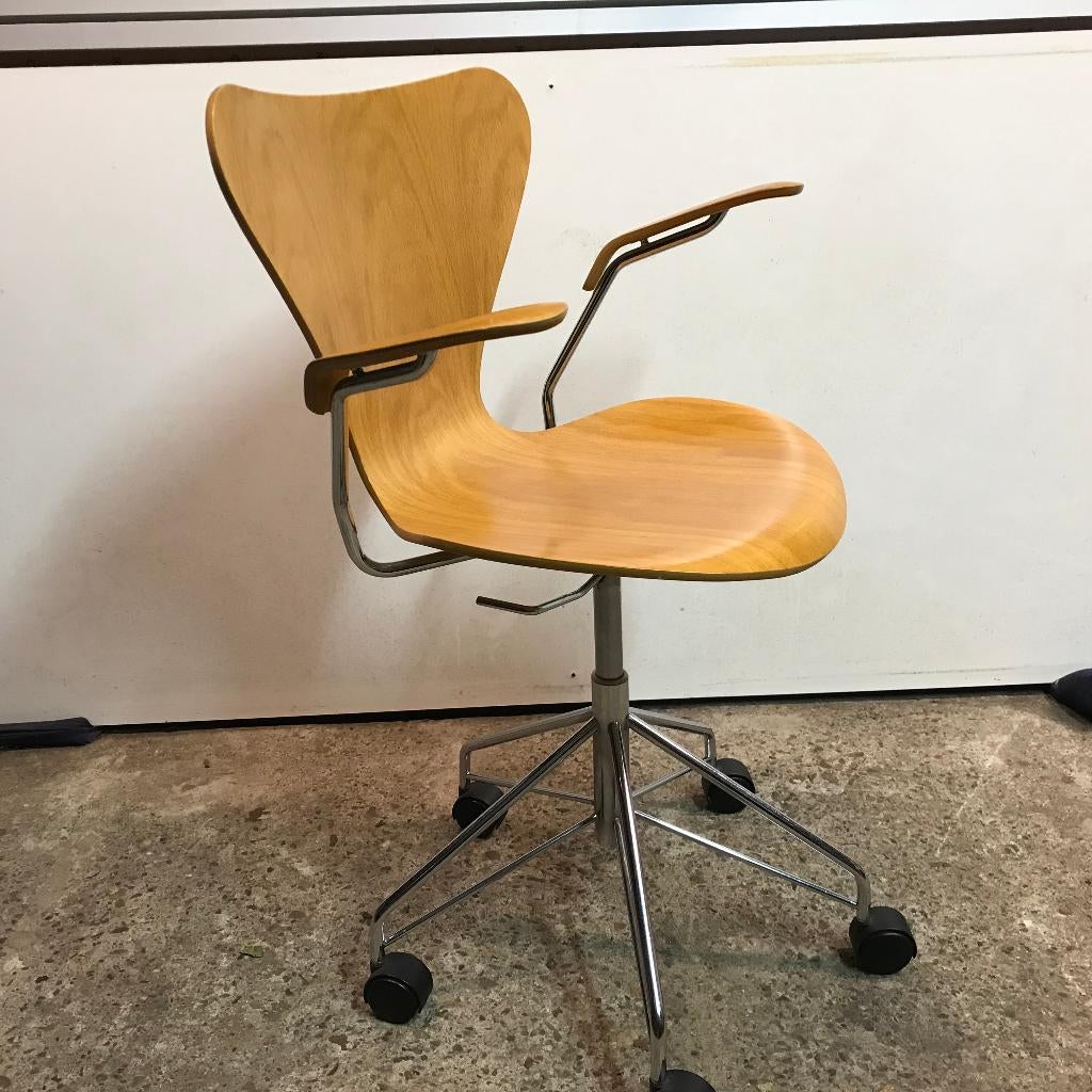 vintage Fritz Hansen vlinder stoel 3217 bureaustoel retro, Gebruikt, Zwart, Ophalen of Verzenden, Nvt