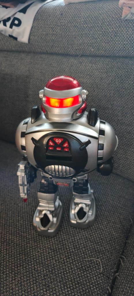 Interactieve Robot met Schijfjes, Loop- en Praatfunctie, Ophalen of Verzenden, Gebruikt