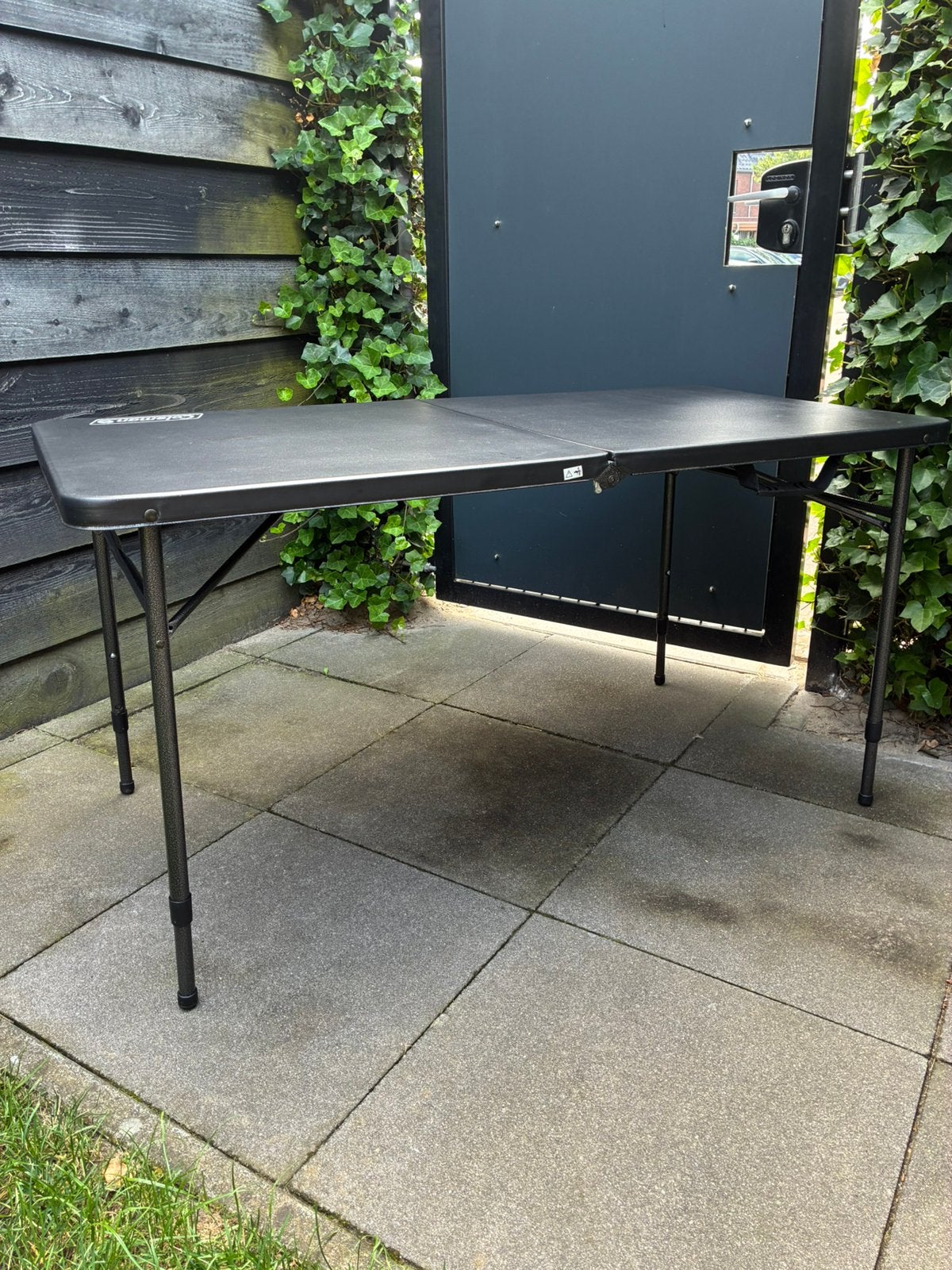 Coleman camping tafel, Ophalen, Zo goed als nieuw