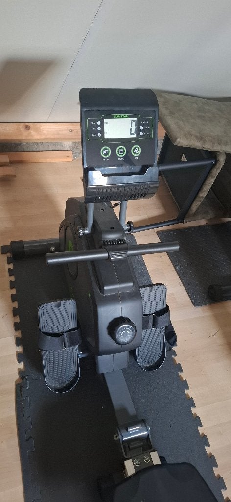 Roeimachine Tunturi R30