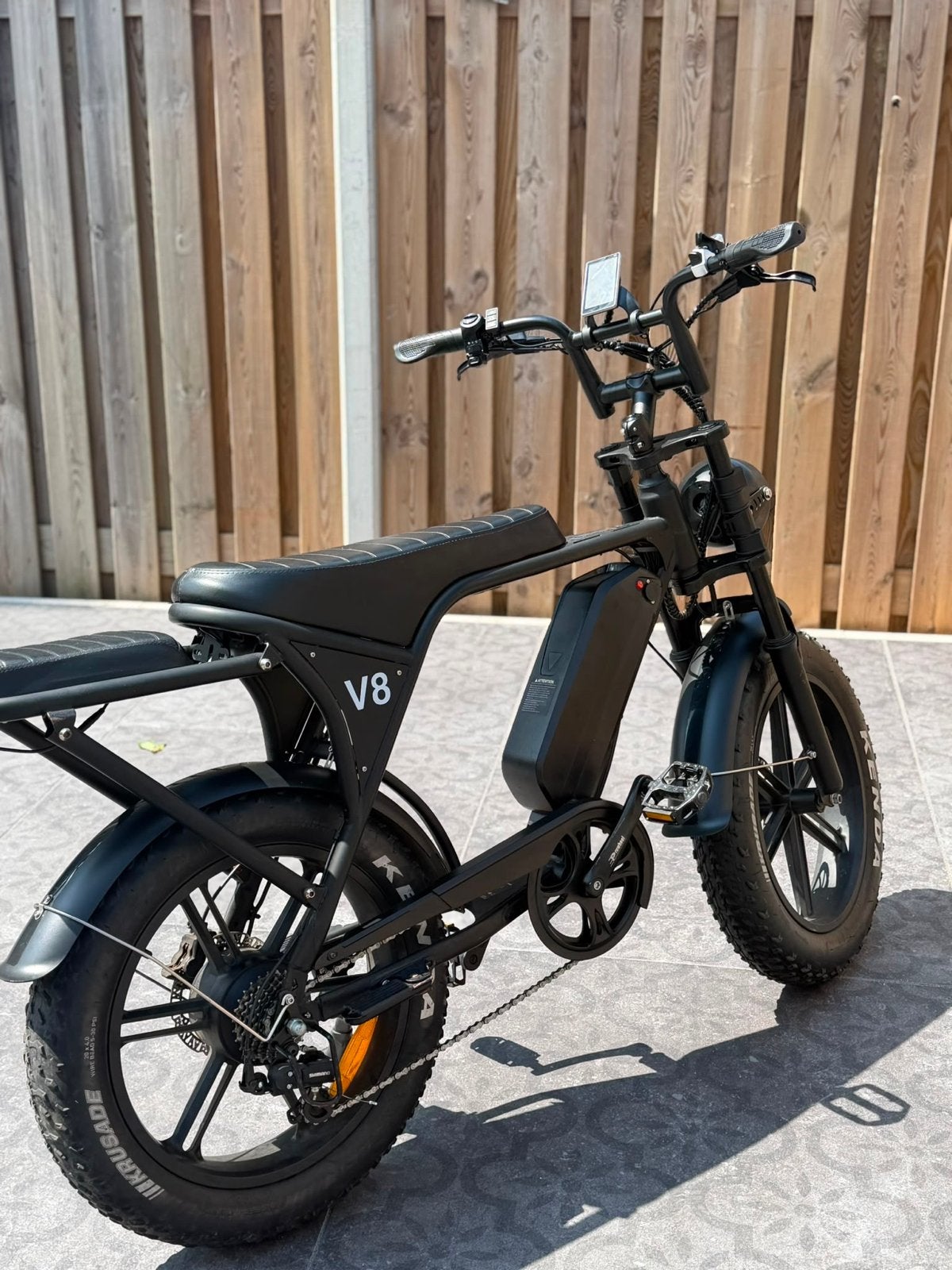 V8 Max Fatbike met accu en hydraulische remmen., Zo goed als nieuw, 59 cm of meer, 50 km per accu of meer, Ophalen