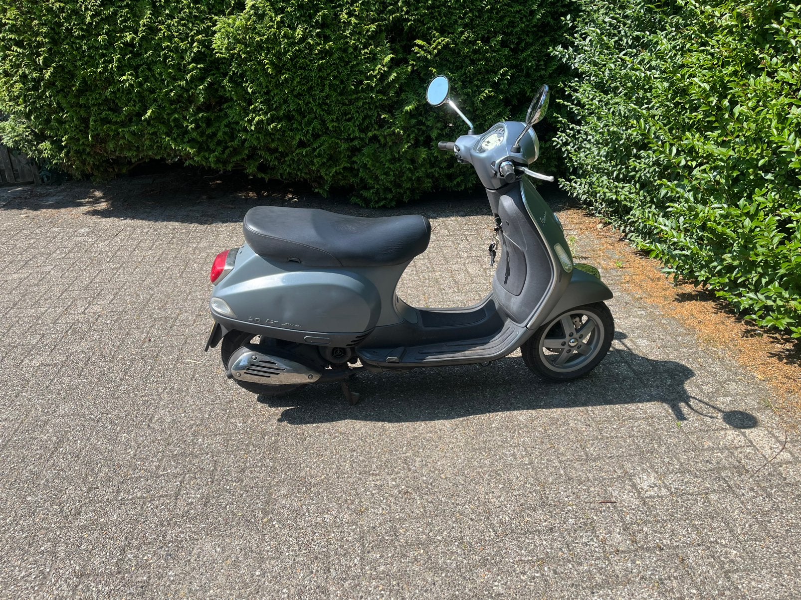 Vespa lx50 4t4v, Fietsen en Brommers, Scooters | Vespa, Zo goed als nieuw, Vespa LX, Benzine, Ophalen of Verzenden
