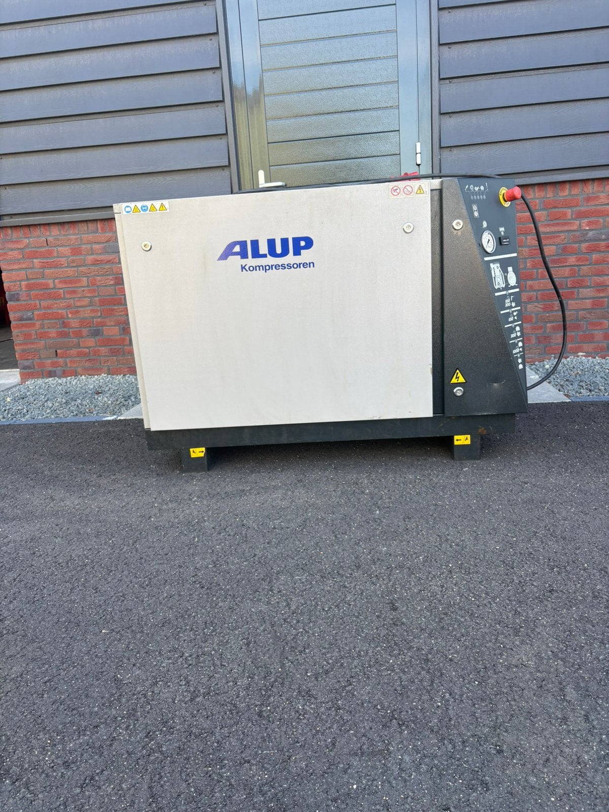 Alup compressor, Ophalen