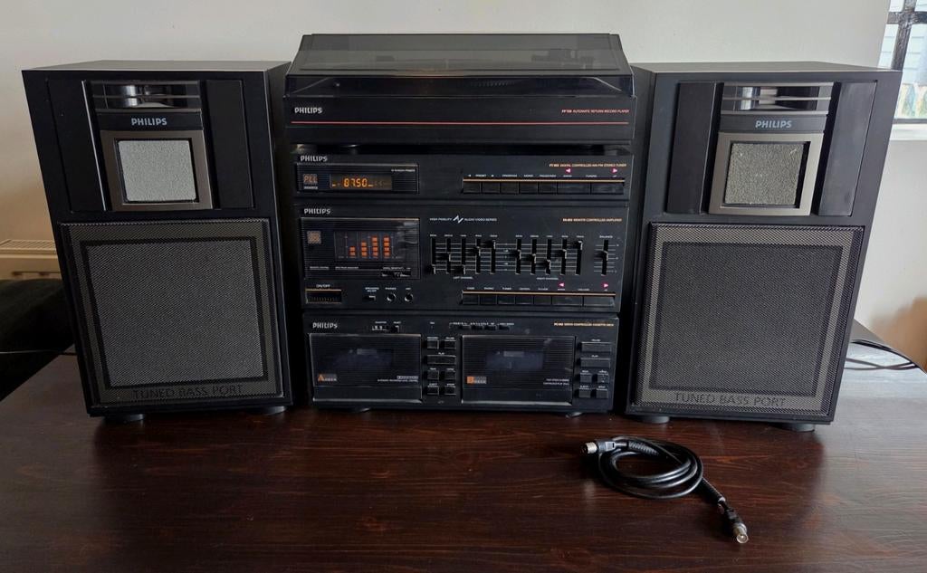 Philips stereotoren met boxen platenspeler FP 780 FT 883 FA, Audio, Tv en Foto, Stereo-sets, Ophalen of Verzenden, Gebruikt, Philips