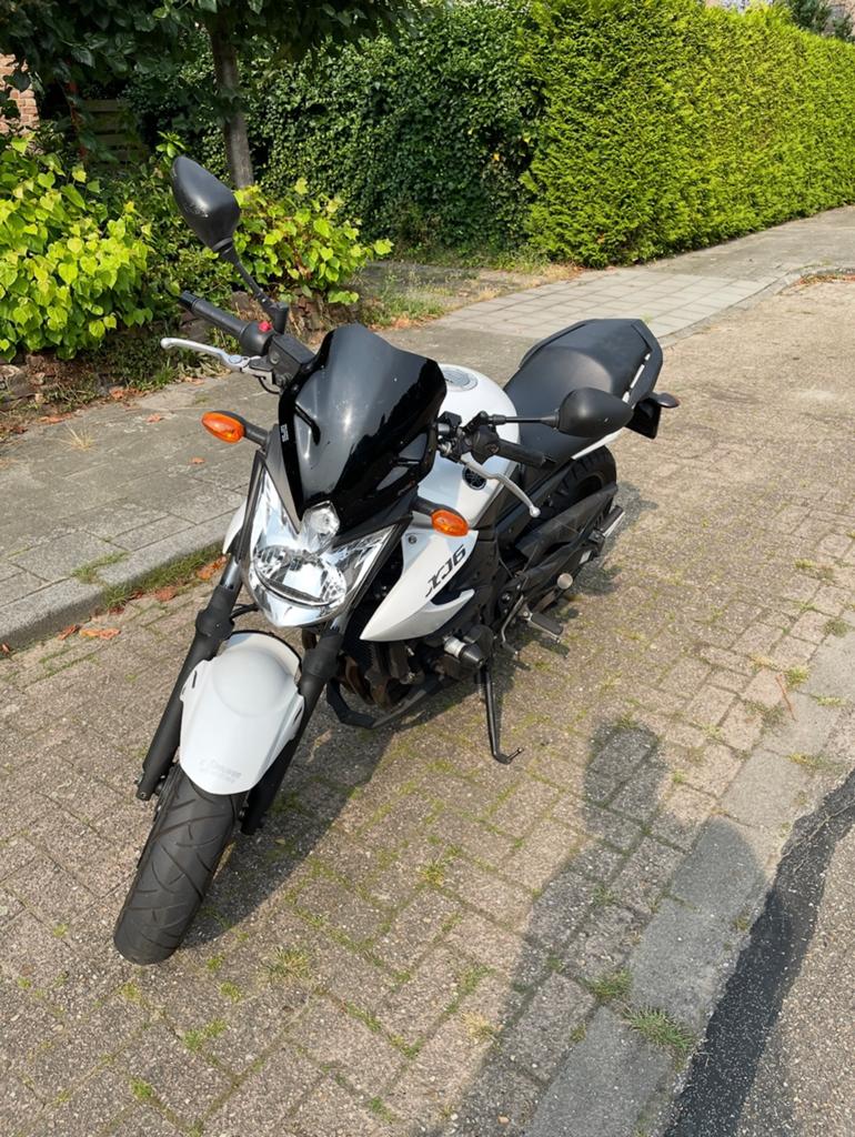 Yamaha XJ6N ABS - perfecte beginners motor, Occasion, 4 cilinders, Motorrijbewijs A, Particulier