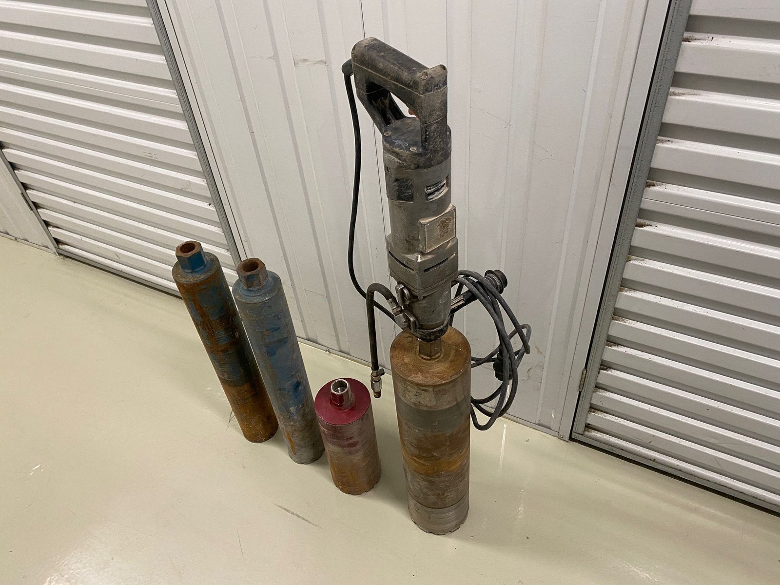 Diamantboor met boren 100 mm 120 mm en 150 mm, Doe-het-zelf en Verbouw, Gereedschap | Boormachines, Ophalen, Gebruikt, Kolomboormachine