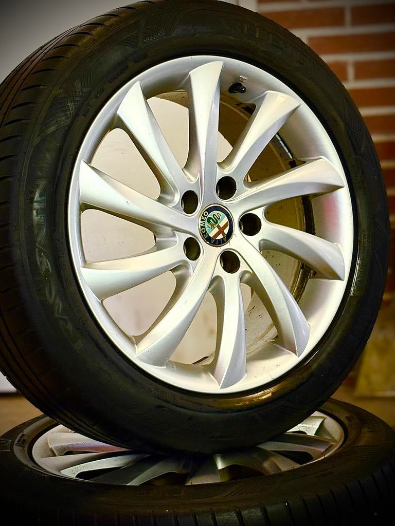 Alfa Romeo Giullietta 17” inch Verkocht, Auto-onderdelen, Banden en Velgen, Ophalen, Gebruikt, Banden en Velgen, 17 inch
