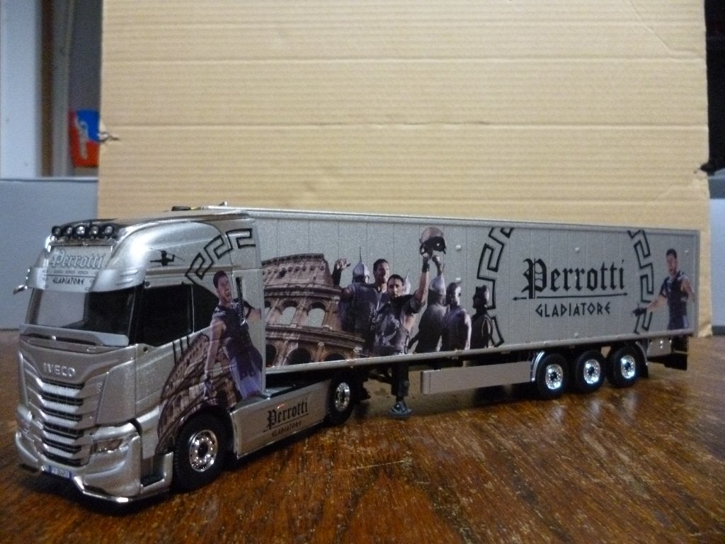 Tekno Iveco S-Way Perrotti  Gladiatore, Hobby en Vrije tijd, Modelauto's | 1:50, Ophalen of Verzenden, Nieuw, Bus of Vrachtwagen
