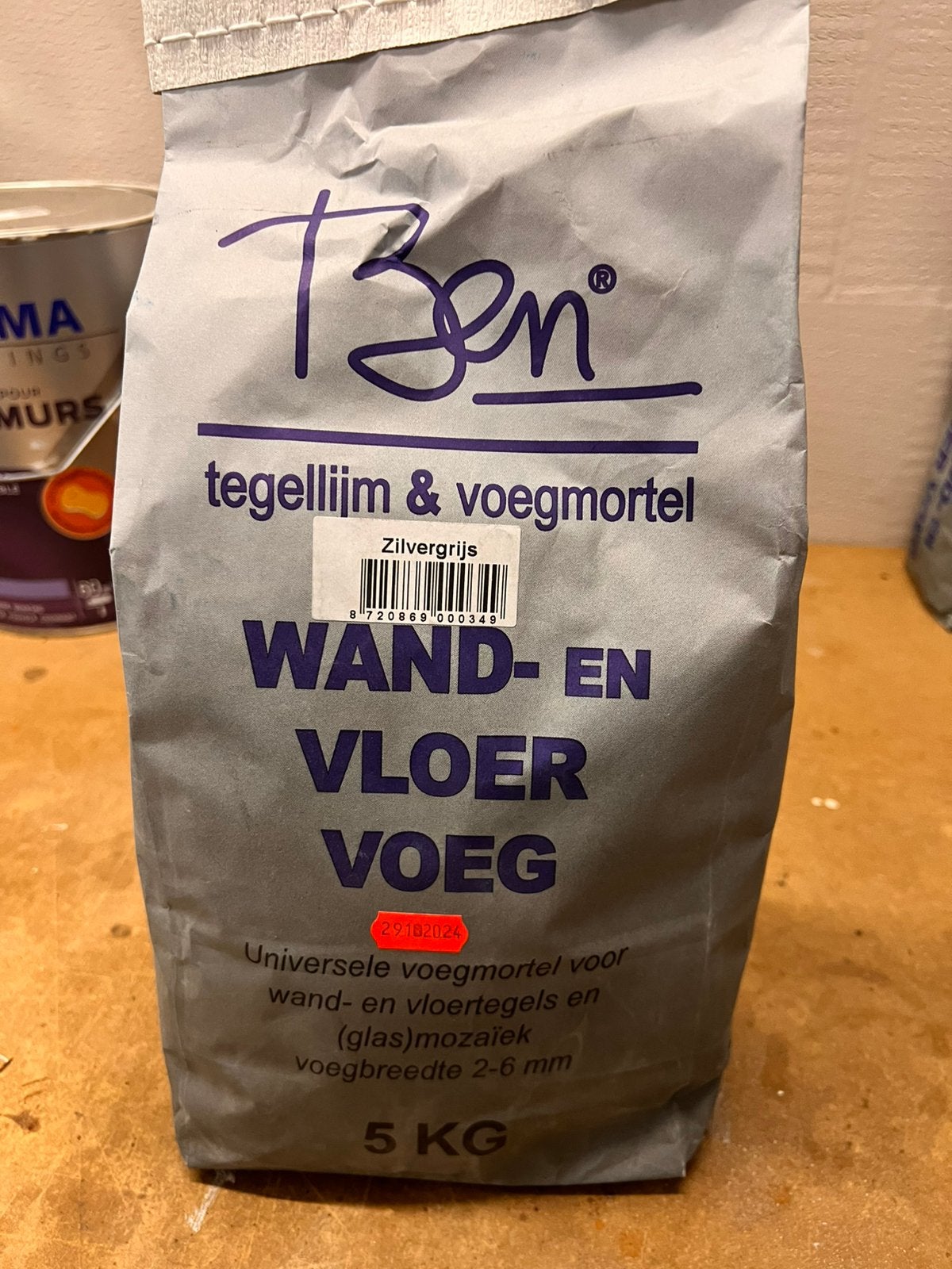 Zilvergrijs voegmiddel, Wandtegels, Minder dan 5 m², Overige materialen, 60 cm of meer