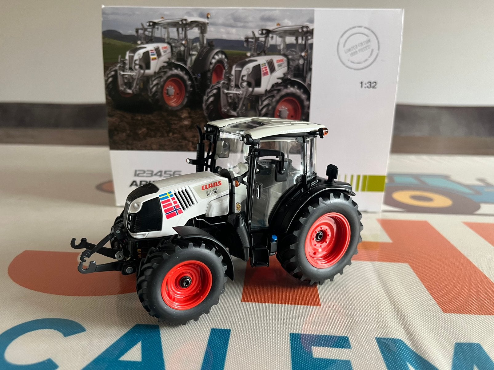 Claas Arion 123456 tractor Wiking Limited edition Nieuw, Ophalen of Verzenden, Nieuw, Tractor of Landbouw, Overige merken