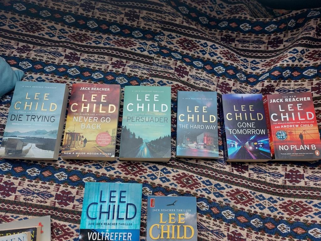 Lee Child boeken  6 Engels 2 Nederlands, Ophalen of Verzenden, Zo goed als nieuw, Lee Child