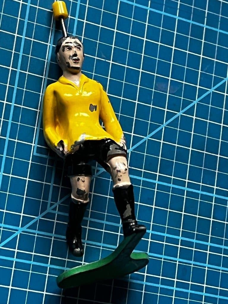 antieke voetballer popje, Ophalen of Verzenden
