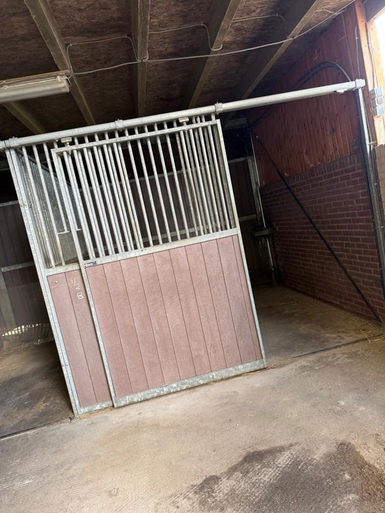 Mooie stal wanden van top merk Corton, Ophalen of Verzenden, Overige soorten