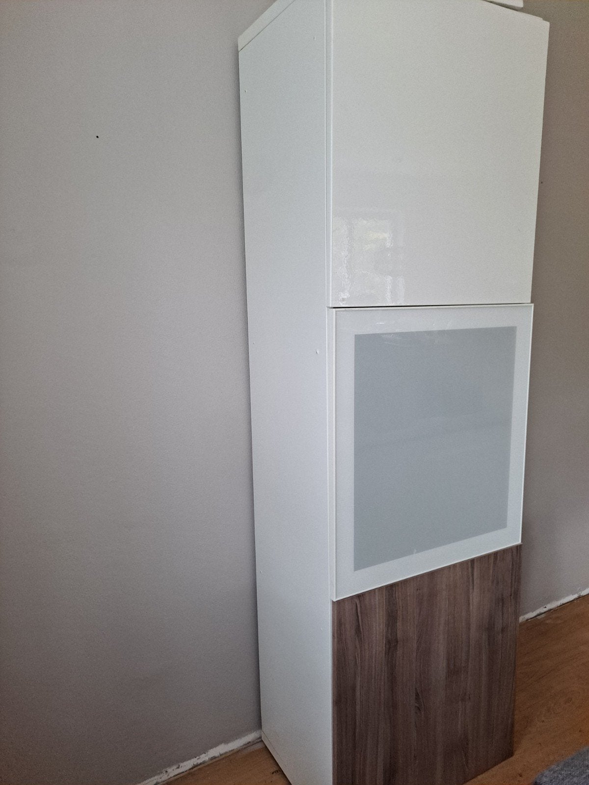 Twee identieke IKEA Besta kasten -, Ophalen, Gebruikt