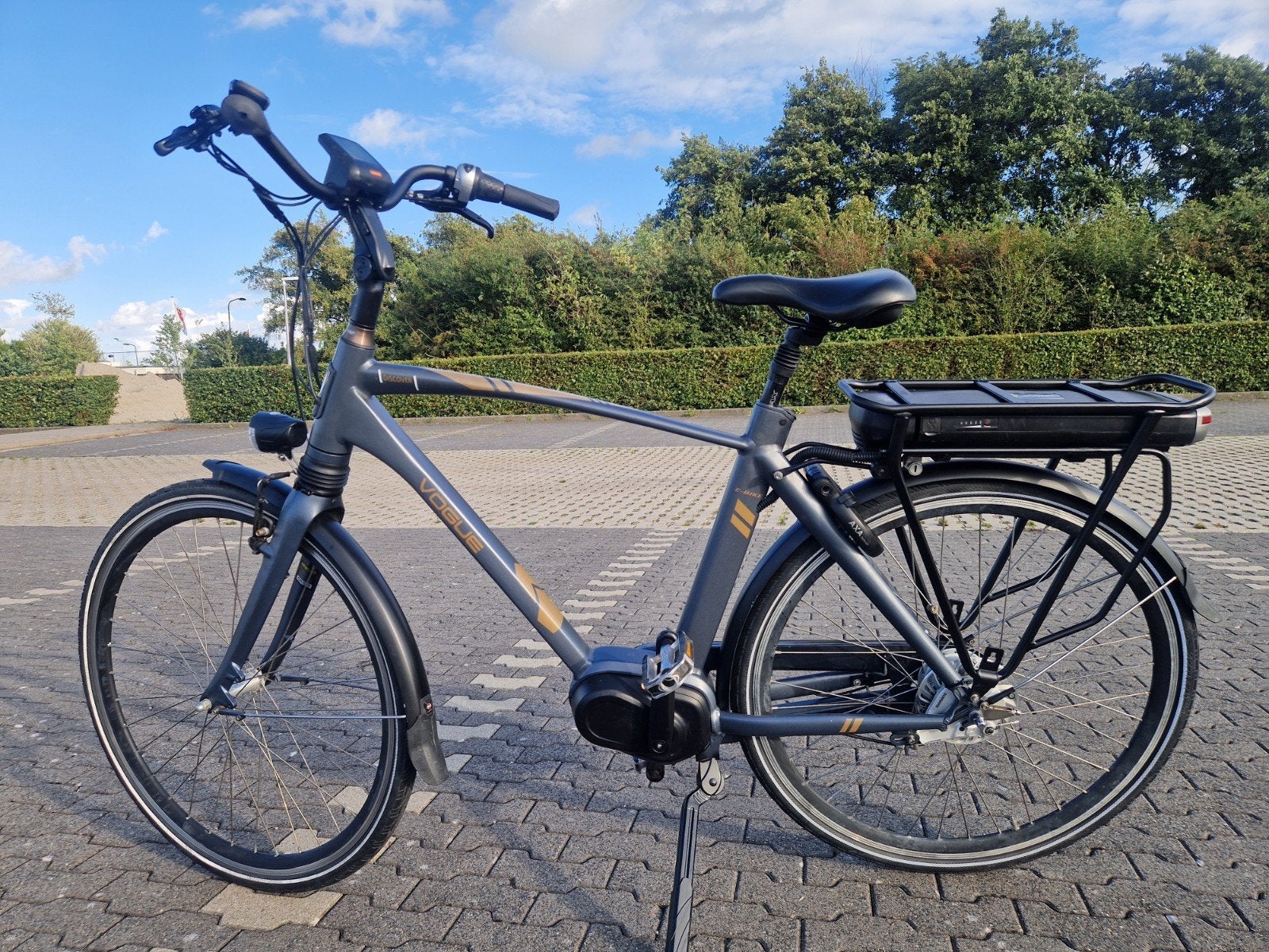 ELEKTRISCHE FIETS VOGUE DISCOVER(BAFANG MIDDEN MOTOR), Fietsen en Brommers, Fietsen | Heren | Herenfietsen, Ophalen, Zo goed als nieuw