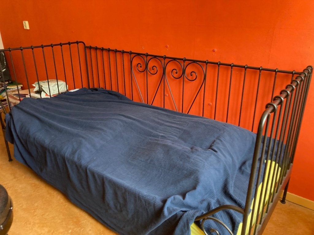 Ikea bed inclusief lattenbodem, Ophalen, Gebruikt, 90 cm, Zwart
