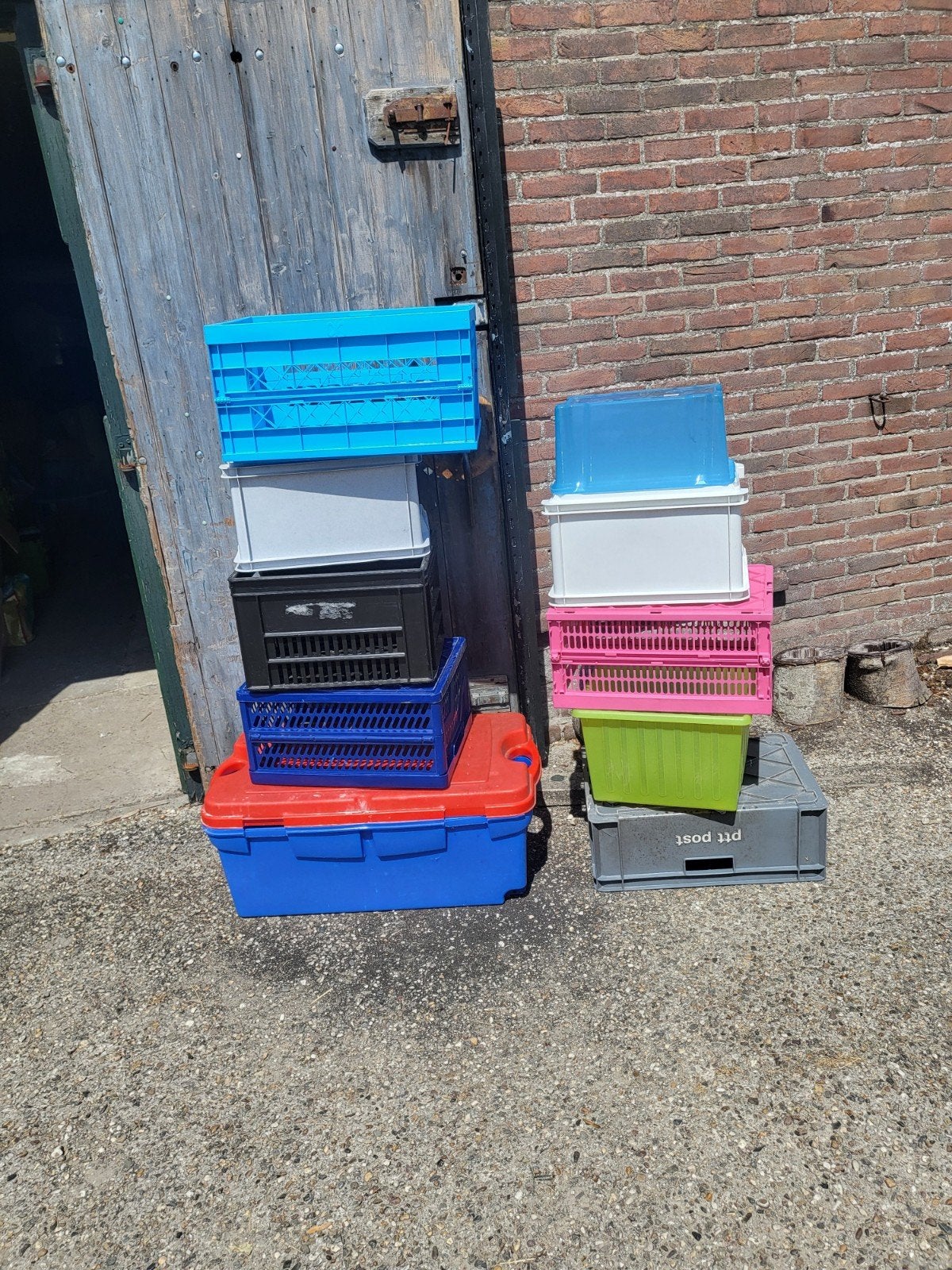 Veel kratjes te koop., Doe-het-zelf en Verbouw, Kratten en Dozen, Ophalen, Minder dan 40 cm, Krat, Minder dan 35 cm