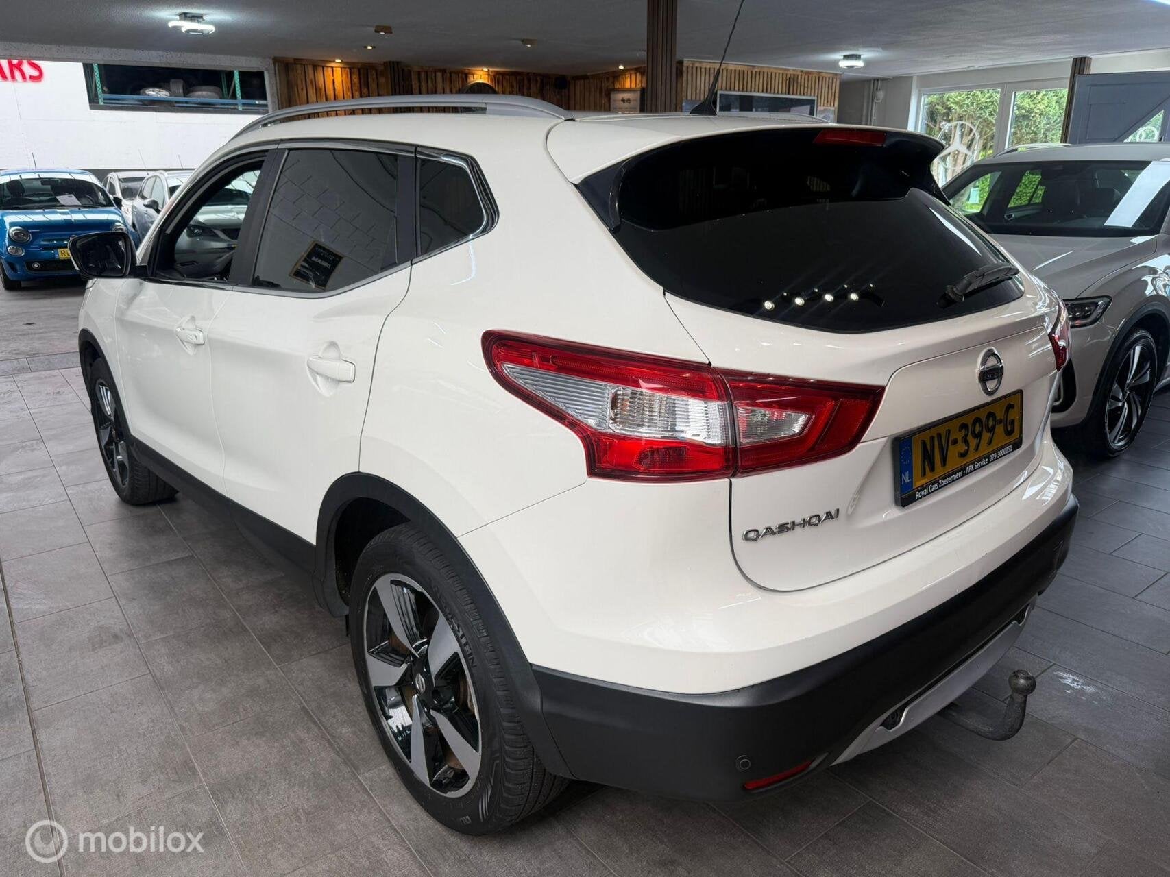Nissan Qashqai 1.2 N-Connecta|Pano|360Camera|Elektris.Stoe, Auto's, Nissan, Gebruikt, 4 cilinders, 116 pk, Wit