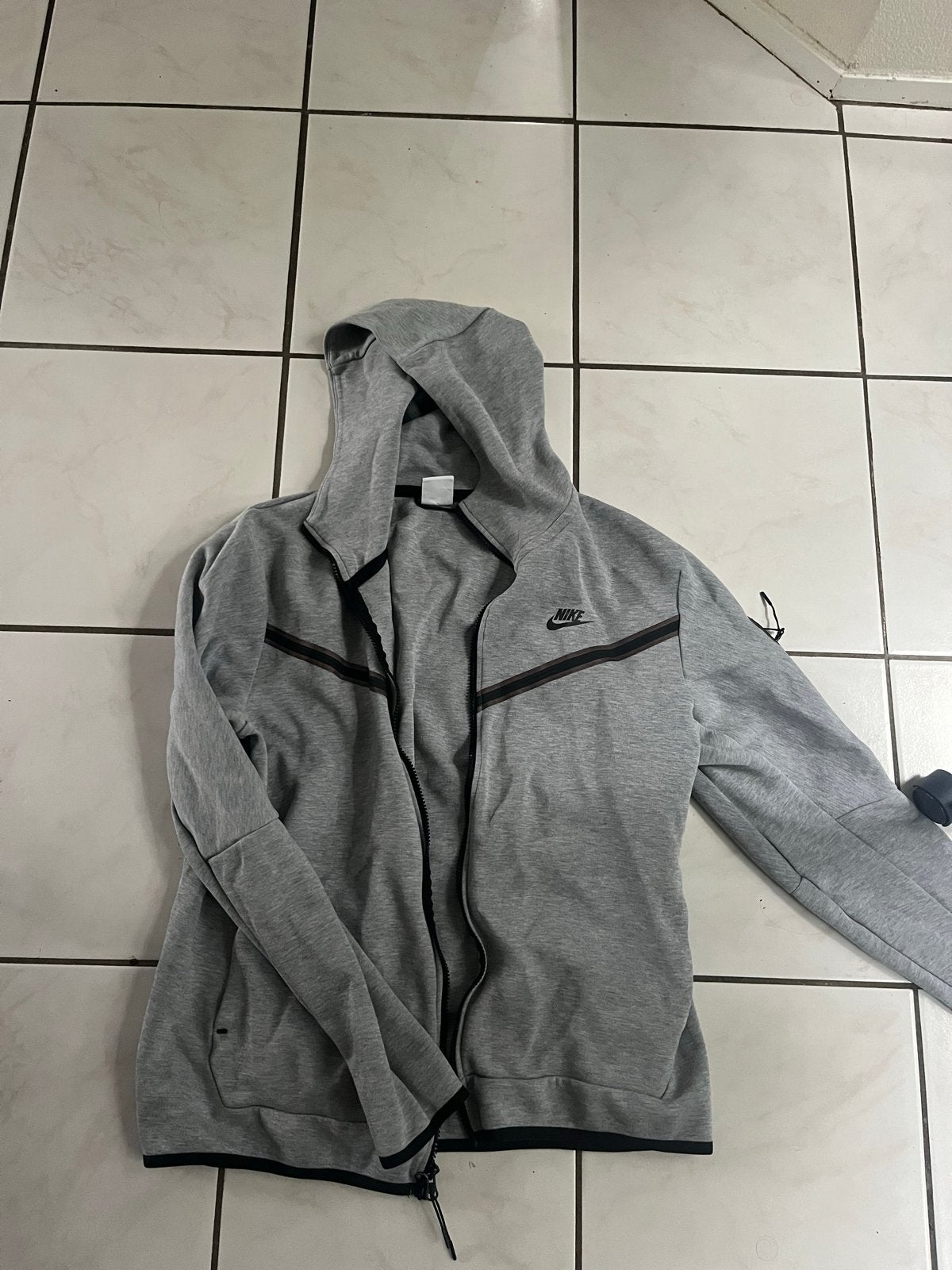Nike Tech Fleece Hoodie Grijs - Maat L, Ophalen of Verzenden, Zo goed als nieuw