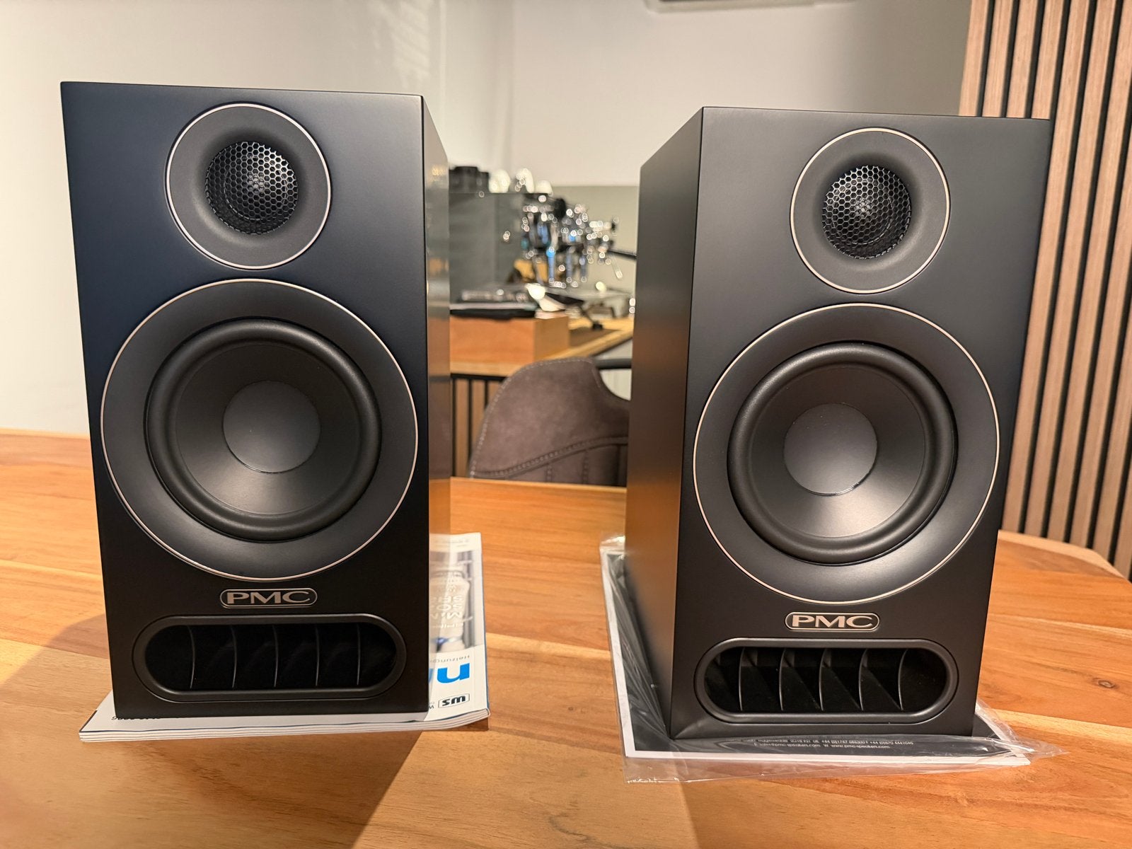 PMC Prodigy 1 Boekenplank Luidsprekers - Zo goed als nieuw, Audio, Tv en Foto, Zo goed als nieuw, Basreflex, Minder dan 60 watt