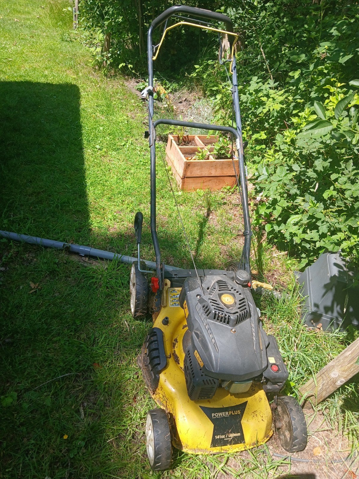 Opknapper Power Plus benzinemaaier, Tuin en Terras, Grasmaaiers, Cirkelmaaier, Ophalen, Gebruikt, Benzine-grasmaaier