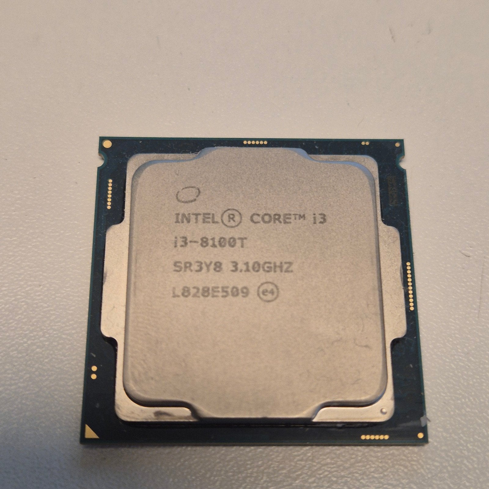 Intel Core i3-8100T socket 1151 processor, Computers en Software, Processors, LGA 1151, Gebruikt, Verzenden, 3 tot 4 Ghz