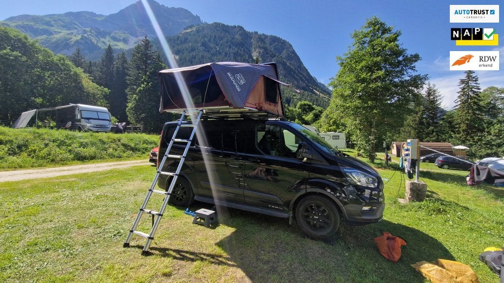 Ford Transit Custom 300 2.0 TDCI L1H1 Trail Camper,Daktent,, Auto's, Bestelauto's, Voorwielaandrijving, 15 km/l, 1995 cc, Zwart