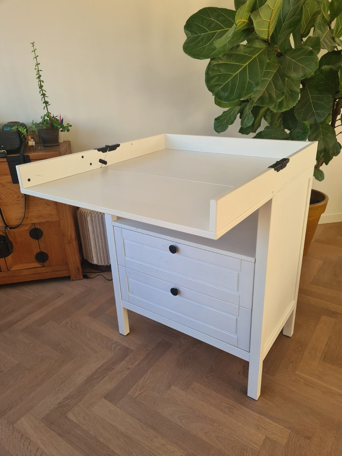 Massief houten commode, inklapbaar naar ladenkast, Kinderen en Baby's, Ophalen, Gebruikt, 50 tot 70 cm, 75 tot 100 cm