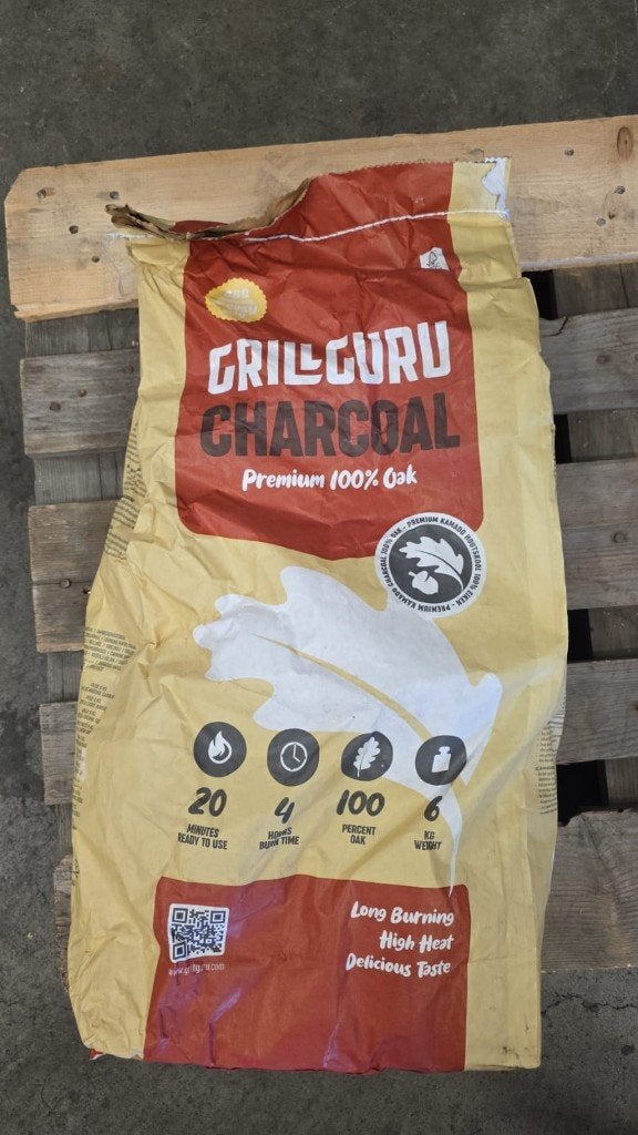 Te koop 1 zak Grill Guru Charcoal Europees Eiken 6kg in doos, Ophalen, Nieuw, Grill Guru