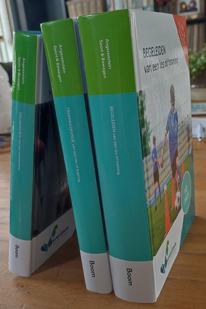Schoolboeken CIOS sportopleiding 3 stuks als nieuw., Boeken, Schoolboeken, VMBO, Overige vakken, Ophalen of Verzenden, Zo goed als nieuw