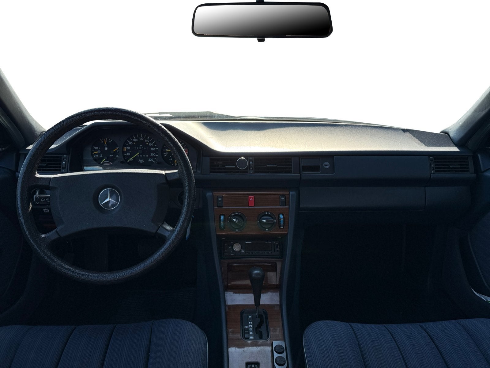 Mercedes-Benz 200-500 (W124) 230 E | Automaat | Oldtimer, foto 10