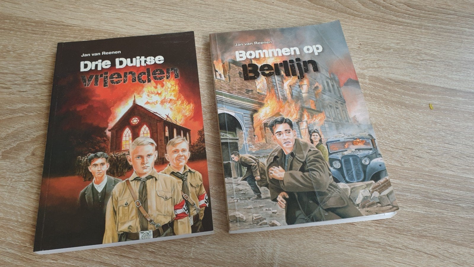 Bommen op Berlijn, Ophalen of Verzenden, Jan van Reenen