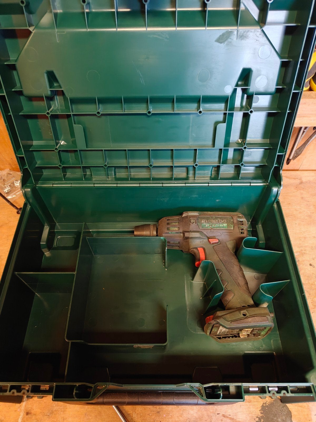 Metabo SSW 18 LTX 400 BL slagmoersleutel., Ophalen of Verzenden, Gebruikt