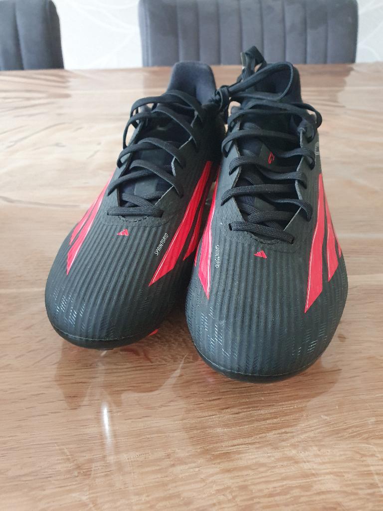 Voetbalschoenen Adidas F50 League Gras / Kunstgras 41 1/3, Sport en Fitness, Voetbal, Ophalen, Maat XS of kleiner, Schoenen, Zo goed als nieuw
