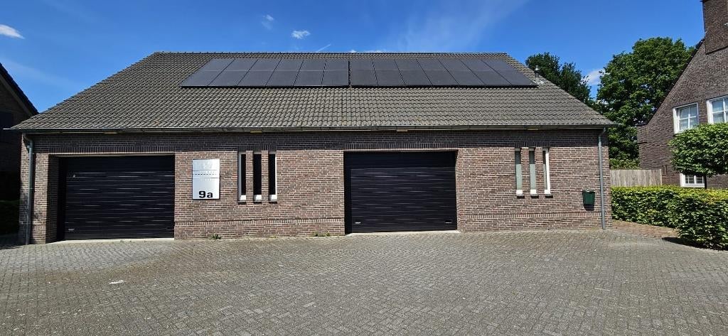 Elektrische roldeur, Ophalen, Kunststof, Garagedeur, Zo goed als nieuw