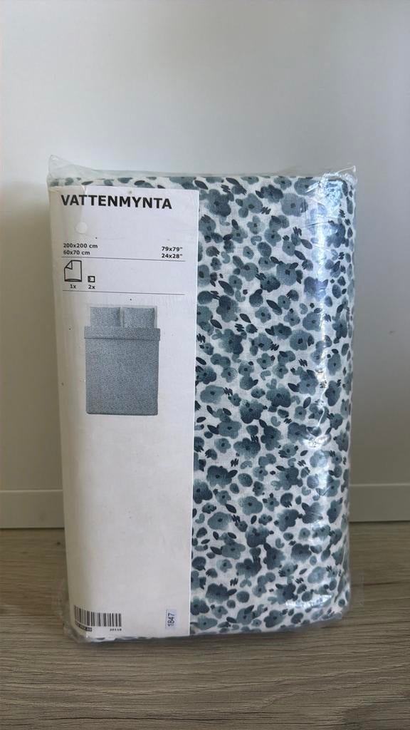 IKEA VATTENMYNTA Dekbedovertrek 200x200 cm met bloemenprint, Huis en Inrichting, Blauw, Dekbedovertrek, Ophalen of Verzenden, Nieuw