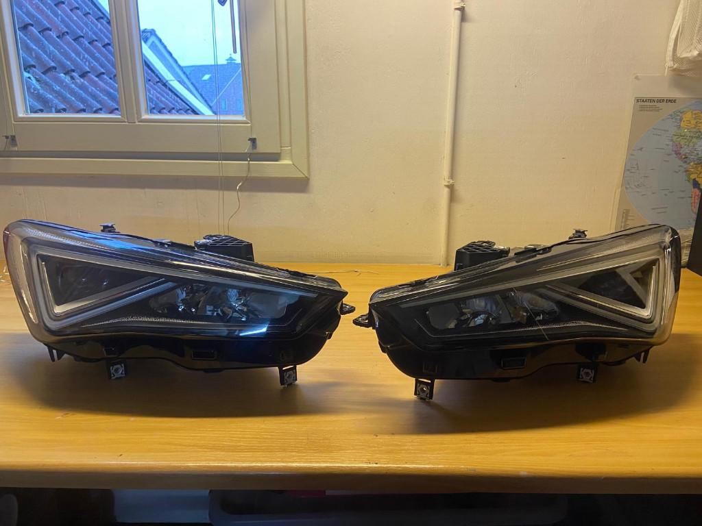 Seat Leon Cupra koplampen set, Auto-onderdelen, Ophalen of Verzenden, Gebruikt, Seat