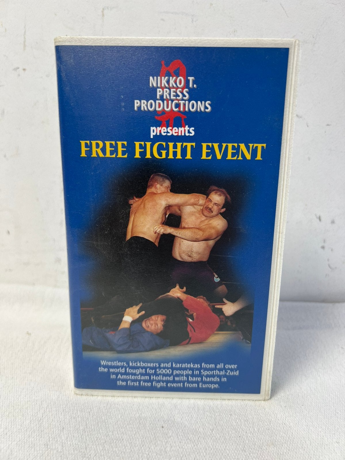 Te Koop : Videoband VHS Nikko T.Press - Freefight Sporthal, Alle leeftijden, Ophalen of Verzenden, Gebruikt