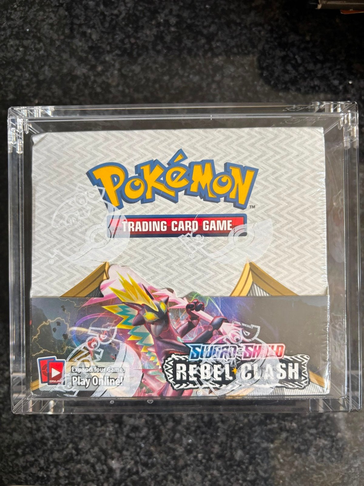 Pokémon Sword & Shield Rebel Clash Booster Box (Sealed 2020), Ophalen of Verzenden, Nieuw, Boosterbox