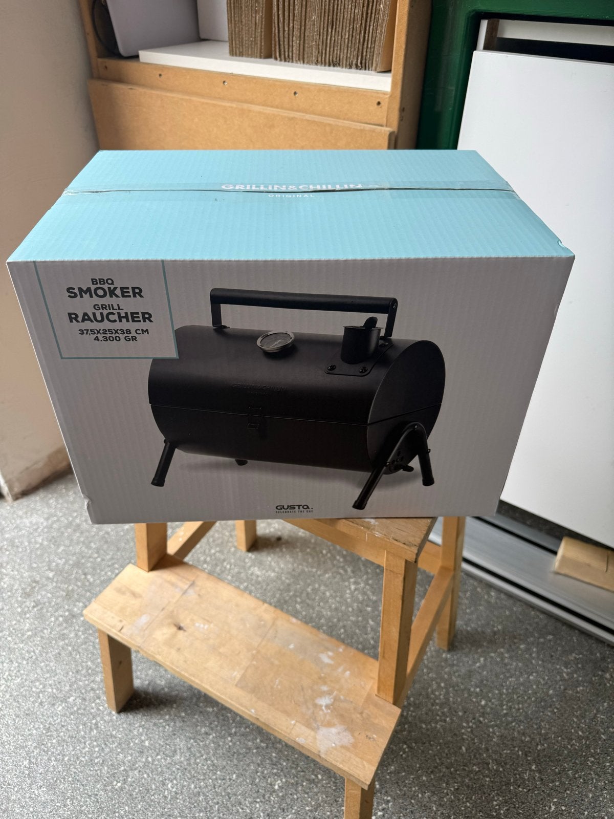 Nieuwe Gusta BBQ Smoker / Grill - Nieuw in doos!, Ophalen of Verzenden, Nieuw