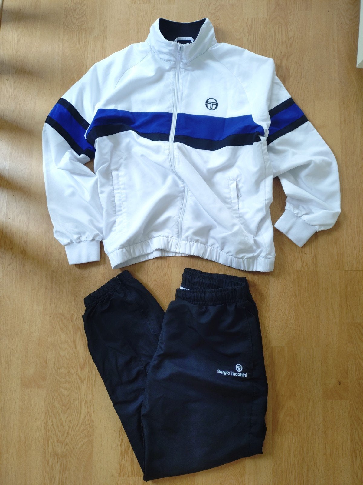 Sergio Tacchini Trainingspak Maat L, Ophalen of Verzenden, Meerkleurig, Overige typen