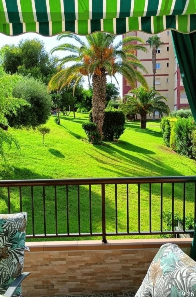 Torrevieja - La Mata : Nazomer of overwinteren : 1 - 2 slpk, Costa Blanca, Appartement, Aan zee, Wasmachine