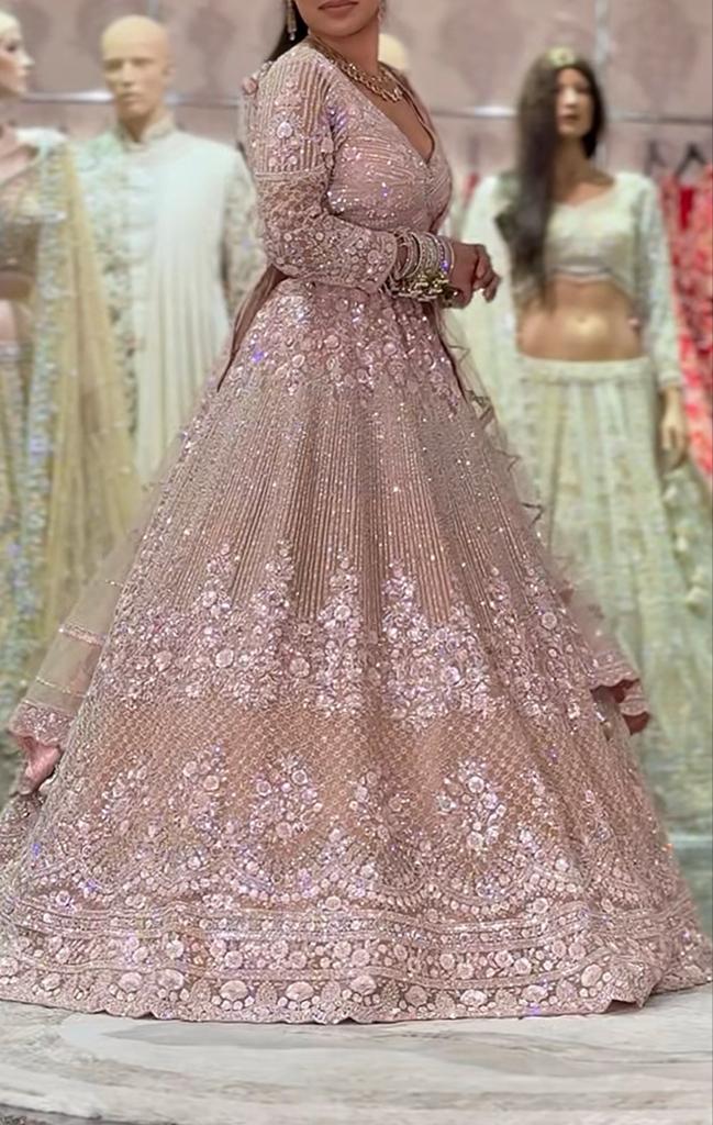 Roze luxe lehenga, Kleding | Dames, Gelegenheidskleding, Maat 38/40 (M), Galajurk, Ophalen of Verzenden, Roze