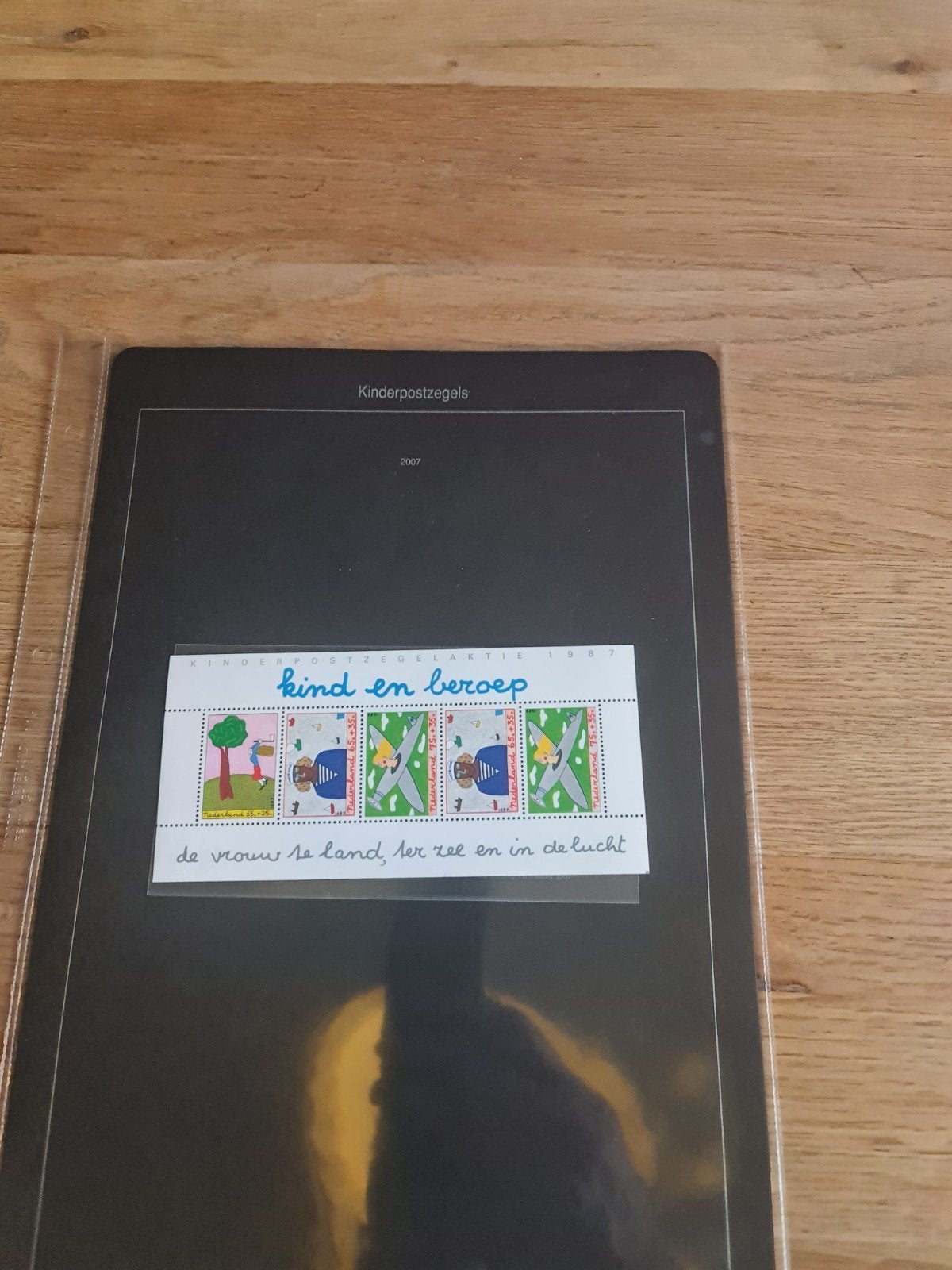 Blok kinderpostzegels, Postzegels en Munten, Postzegels | Volle albums en Verzamelingen, Ophalen of Verzenden, Nederland