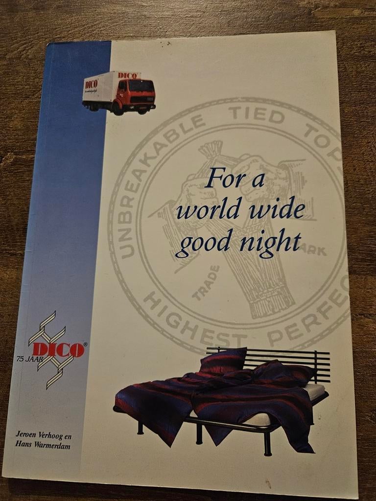 DICO 75 Jaar Jubileumboek: For a World Wide Good Night, Ophalen of Verzenden, Gelezen, Jeroen Verhoog en Hans Warmerdam
