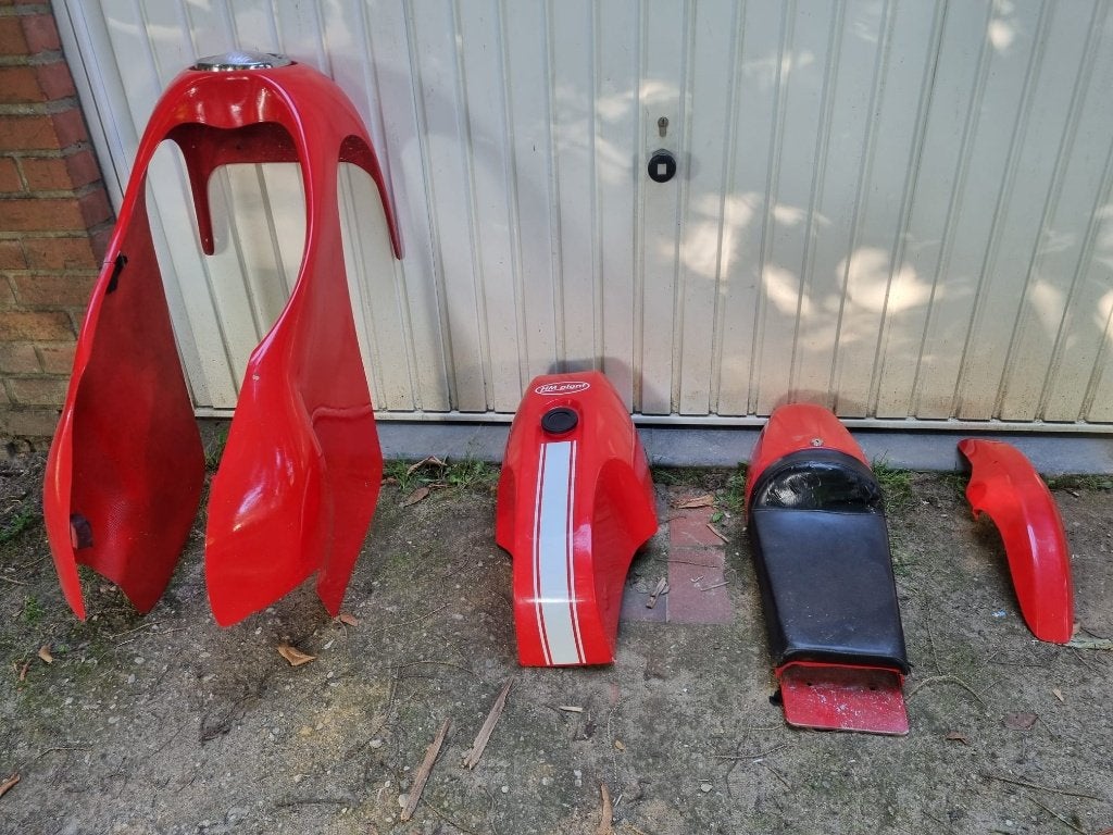 Glasvezel fiberglass kuipdelen set oldtimer cafe racer, Ophalen, Gebruikt
